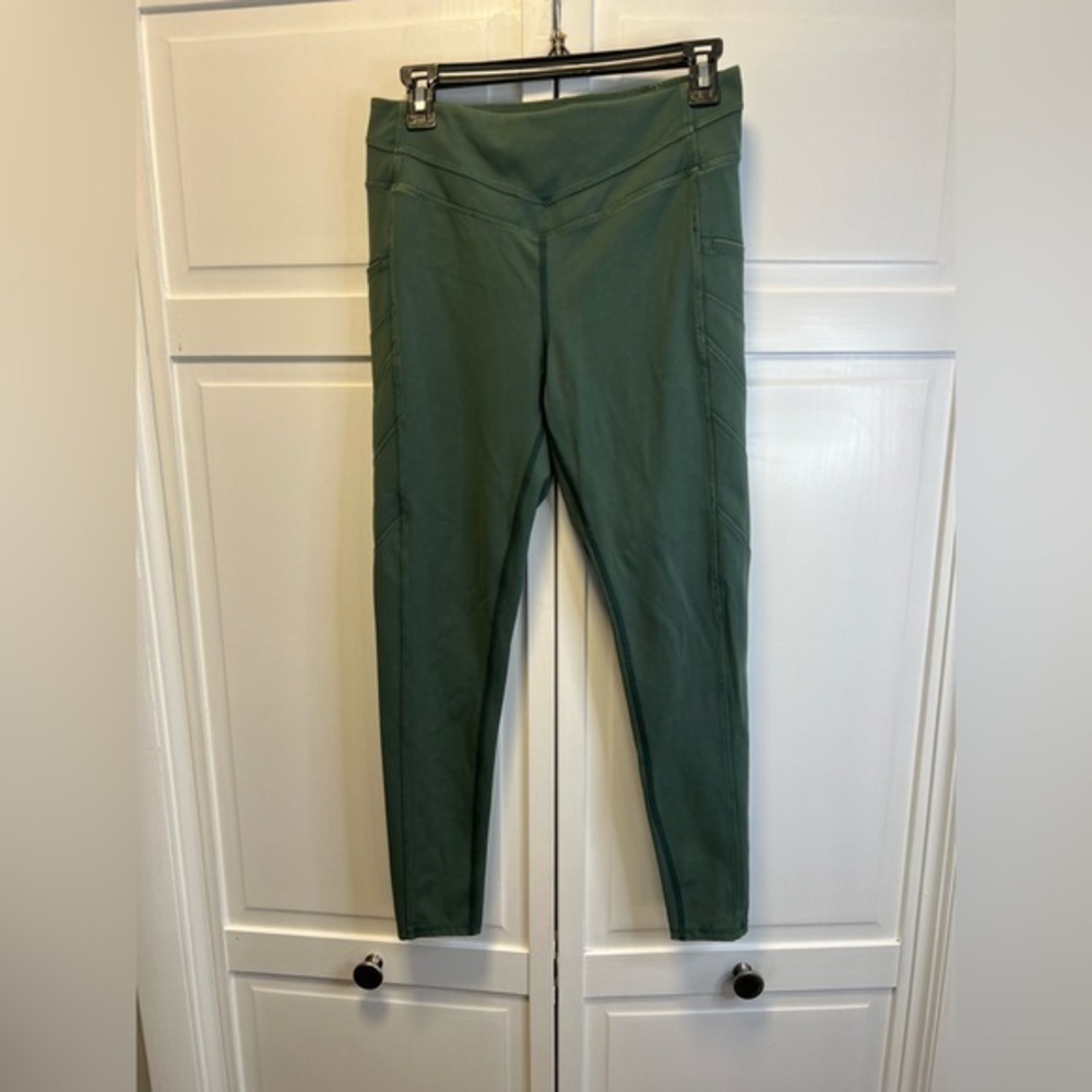 Free People X FP Movement On Cloud Nine Leggings Size Women’s Medium Color Green
